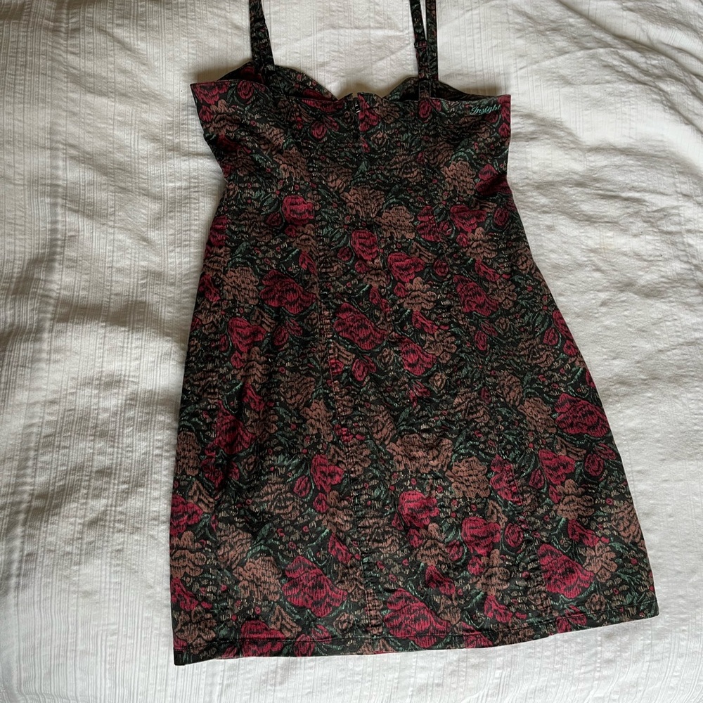 INSIGHT Dress - Picture 5 of 8